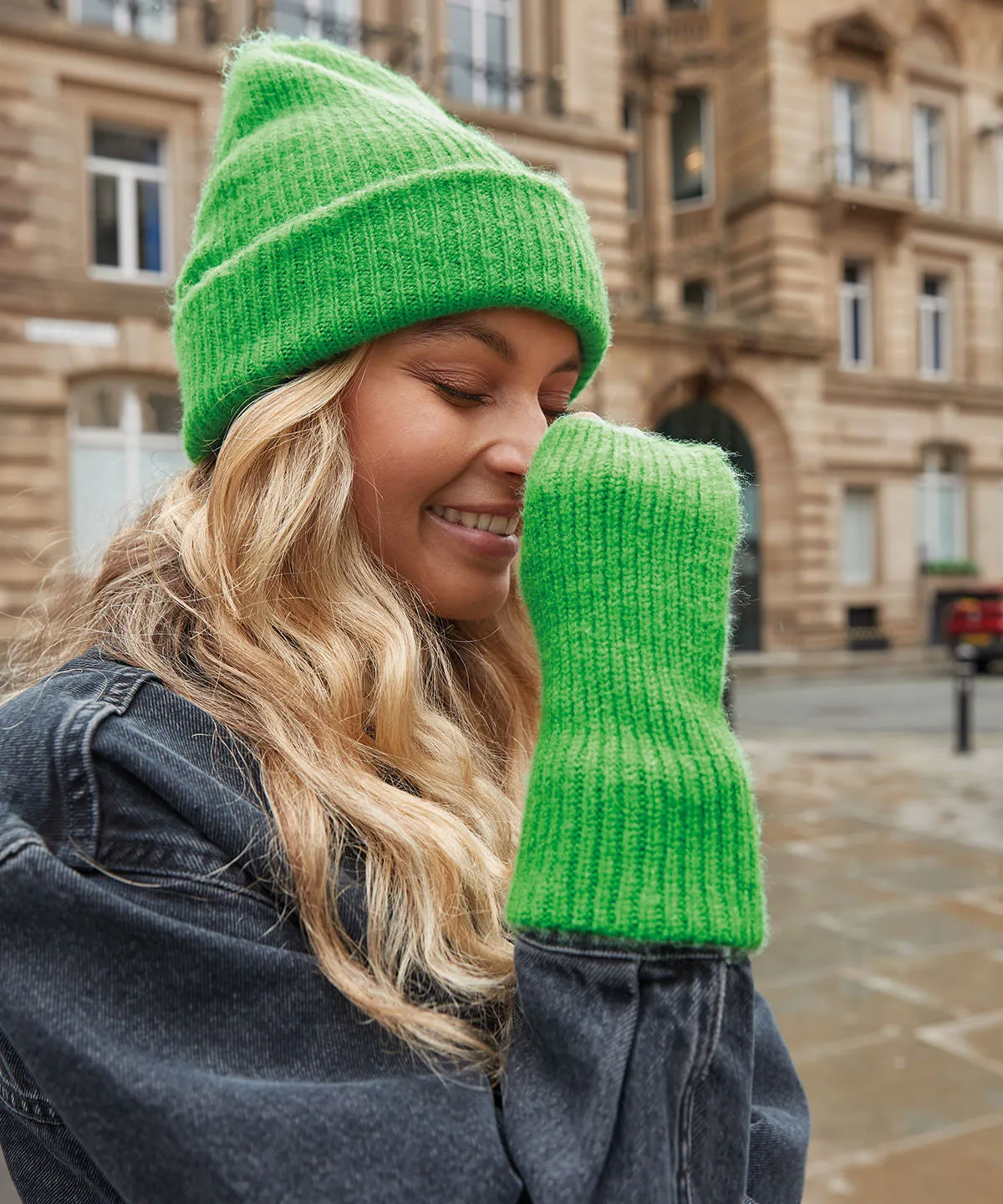 Colour pop handwarmers | Black