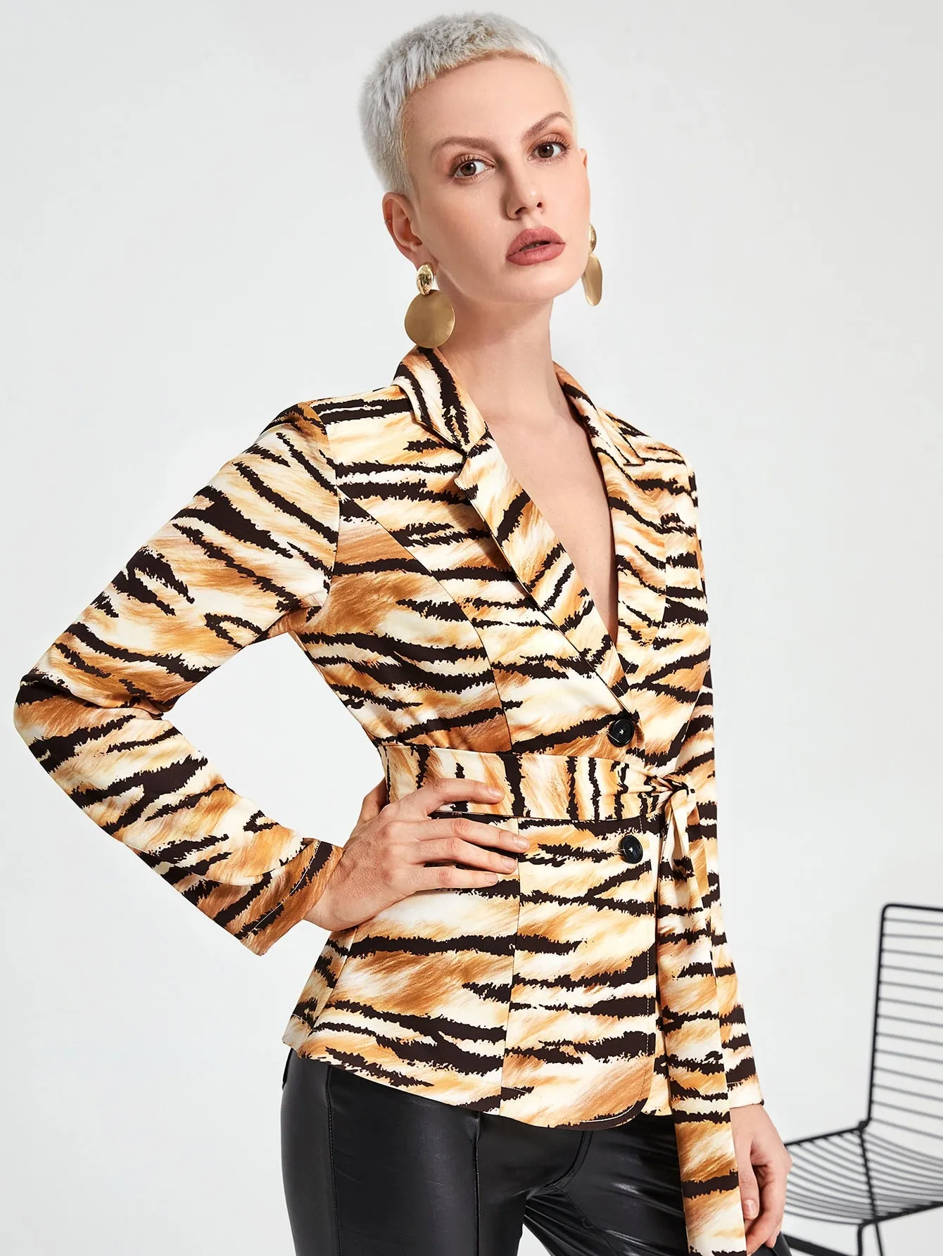 Elegant All Over Print Button Front Long Sleeve Lapel Regular Women Coat