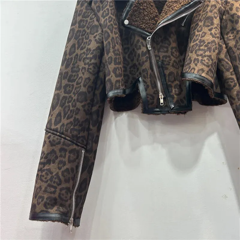 LVSANW [EWQ] Vintage Style Leopard Print Long Sleeve Coffee Coat Faux Fur Jacket Streetwear Zipper Short Coats Women Winter 2024 Autumn
