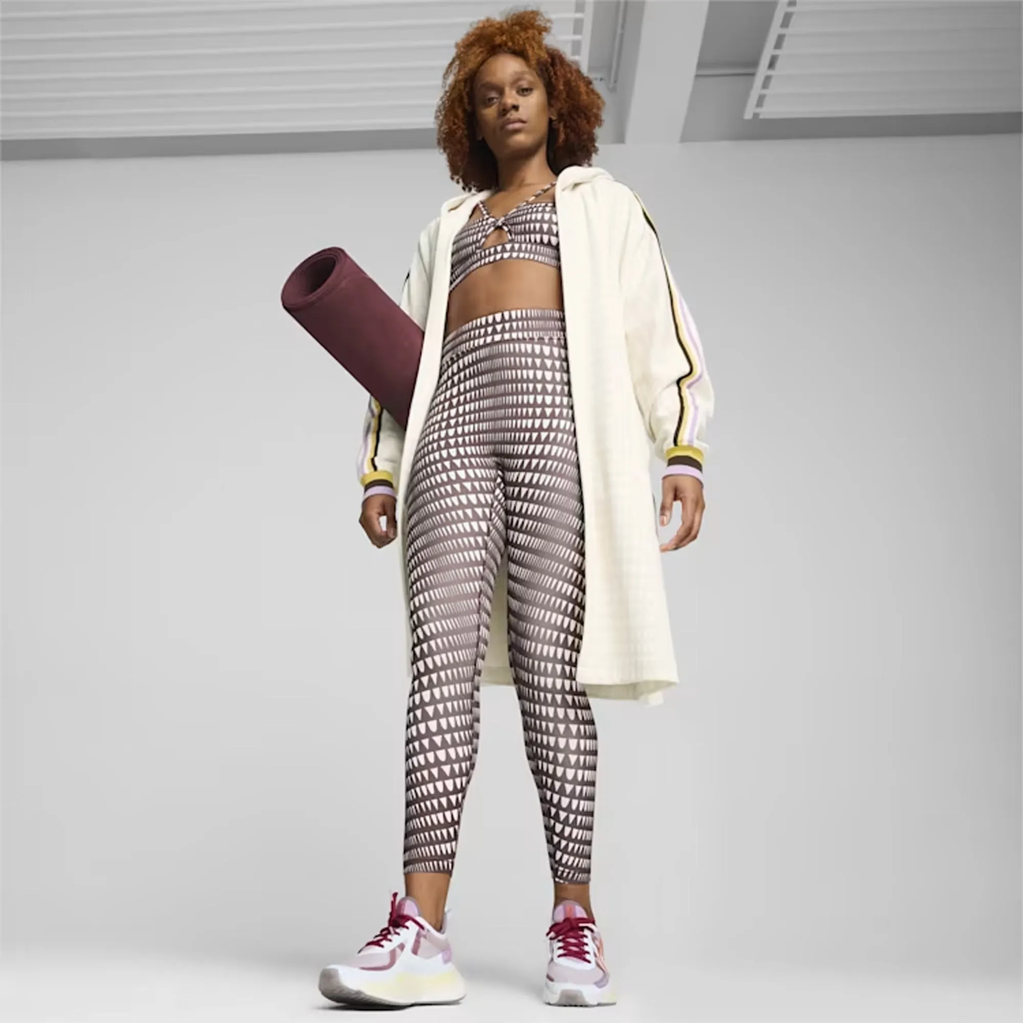 Puma | WMN'S x LEMLEM TRAINING ANORAK COVERUP  { WARM WHITE